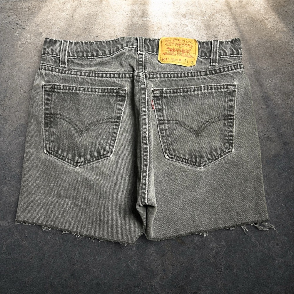 Vintage‎ Levi's 505 Faded Black Denim Cut Off Shorts Skater Grunge Size 32